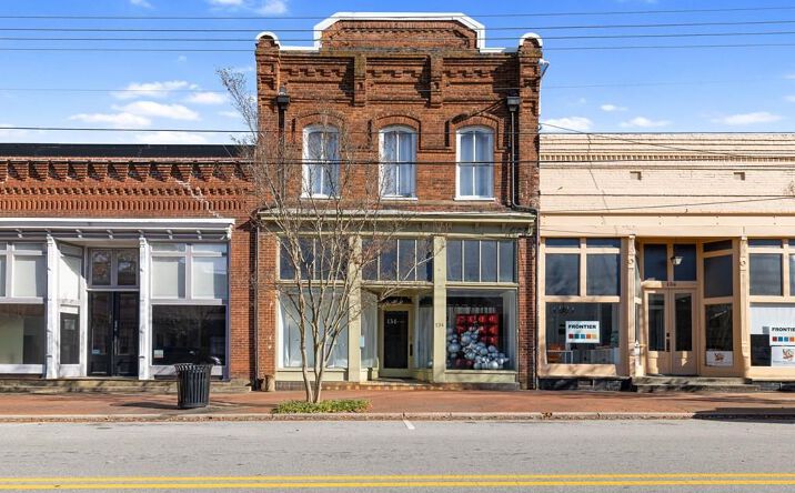 Pictures of Land property located at 134 S Main St., Warrenton, NC 27589 for sales - image #1