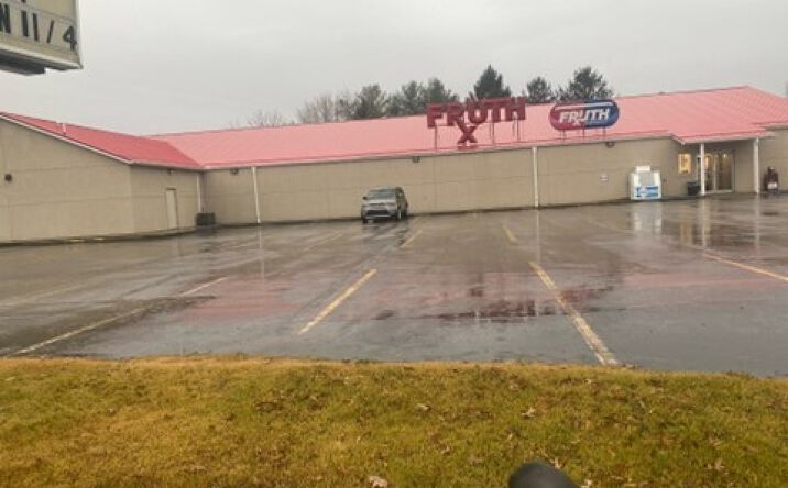 Pictures of Mixed Use, Office, Retail, Self Storage property located at Elizabeth Pike Byp, Mineral Wells, WV 26150 for sales - image #1