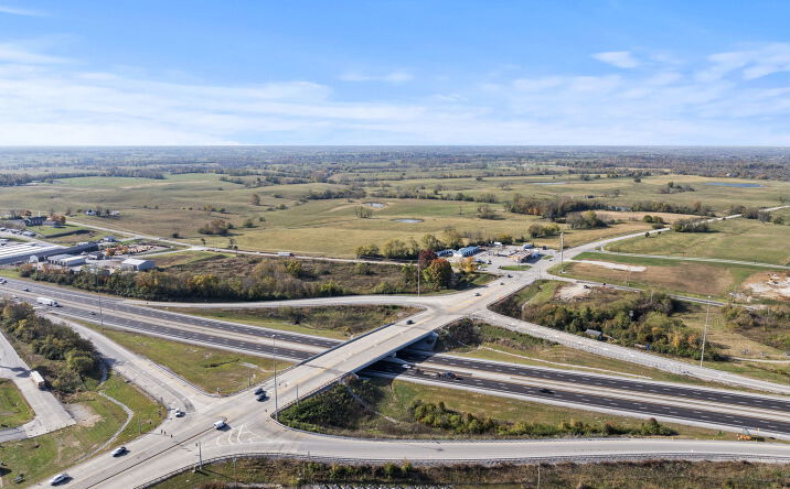 Pictures of Land property located at 3197 Lexington Rd, Richmond, KY 40475 for sales - image #1