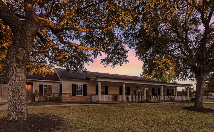 Pictures of Senior Living, Business for Sale property located at  for sales - image #1
