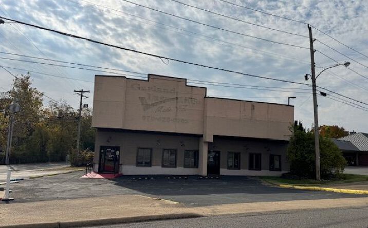 Pictures of Office, Retail property located at 120 Hwy 62 E, Mountain Home, AR 72653 for sales - image #1