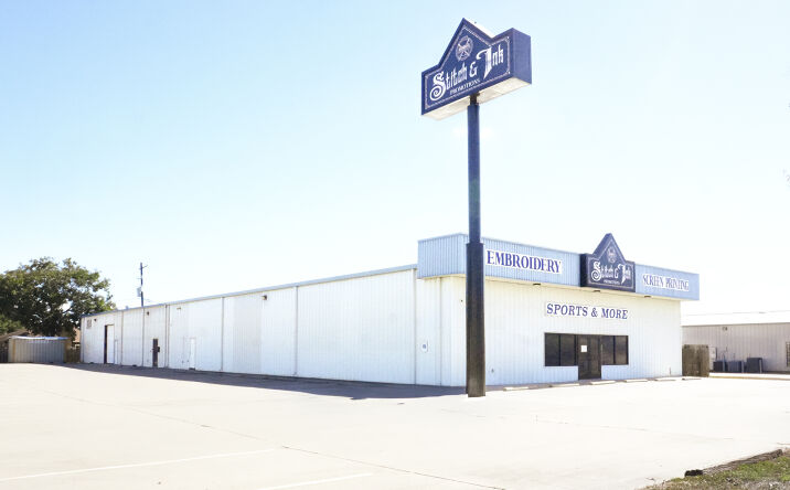 Pictures of Industrial, Mixed Use, Retail property located at 6006 Ayers St, Corpus Christi, TX 78415 for sales - image #1