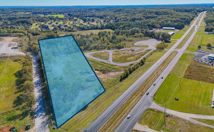 Pictures of Land property located at 3537 Gordon Terry Pkwy, Decatur, AL 35603 for sales - image #1