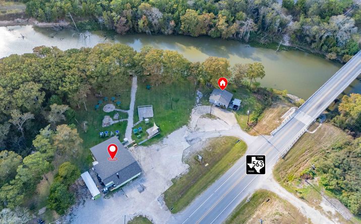 Pictures of Retail, Hospitality, Mixed Use property located at 4605 Farm to Market Rd 563, Anahuac, TX 77514 for sales - image #1