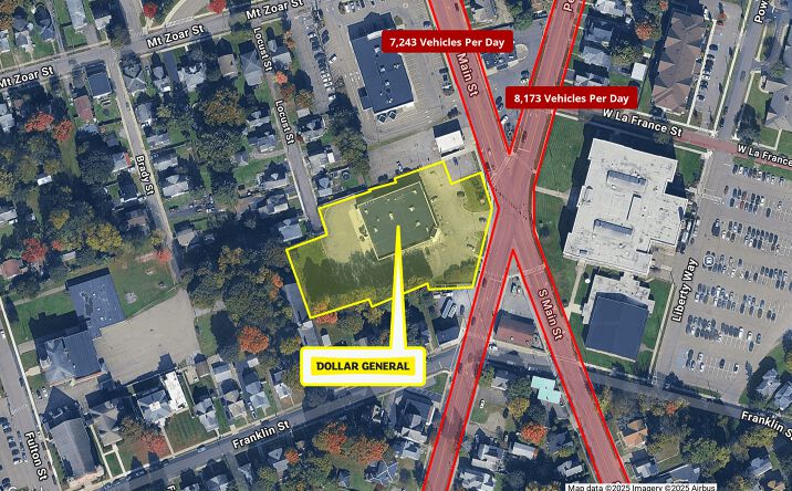 Pictures of Retail property located at 424 S Main St, Elmira, NY 14904 for sales - image #1