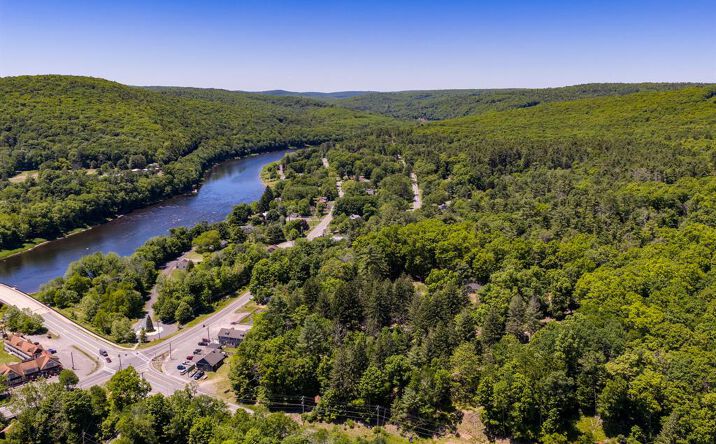 Pictures of Mixed Use property located at 12 River Road, Barryville, NY 12719 for sales - image #1