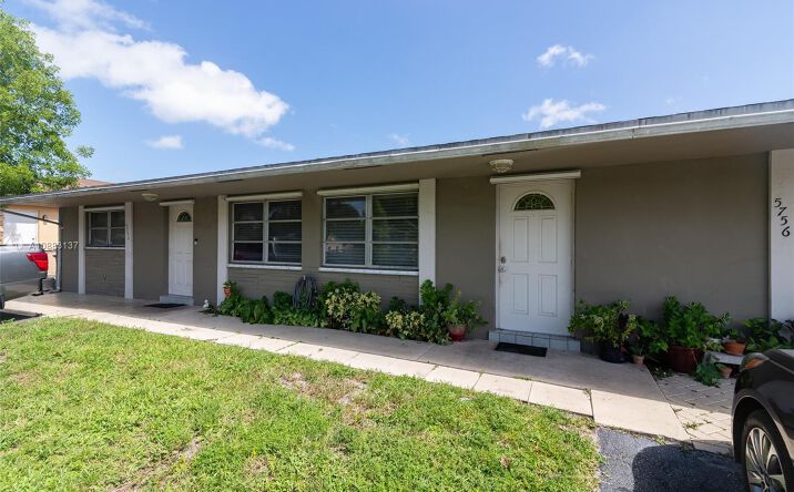5754 Garfield St, Hollywood, FL 33021 | Crexi.com
