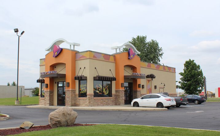 Pictures of Retail property located at 951 East Greenville Pike, Winchester, IN 47394 for comps - image #1