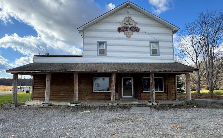 Pictures of Retail property located at 1013 Pittsville Rd, Kennerdell, PA 16374 for sales - image #1