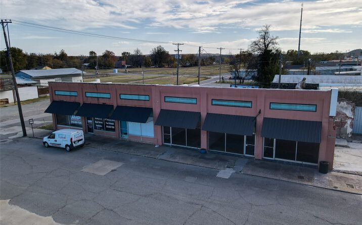 Pictures of Office property located at 37 Foley, Eufaula, OK 74432 for sales - image #1