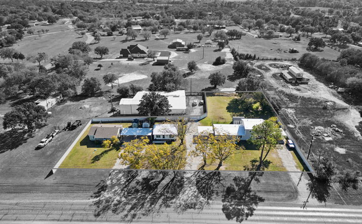 Pictures of Multifamily property located at 1060 E Reno Rd, Azle, TX 76020 for sales - image #1
