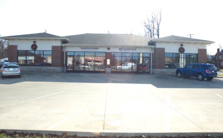 image of property at 1317 CHARLESTON AVE Mattoon IL 61938-4015