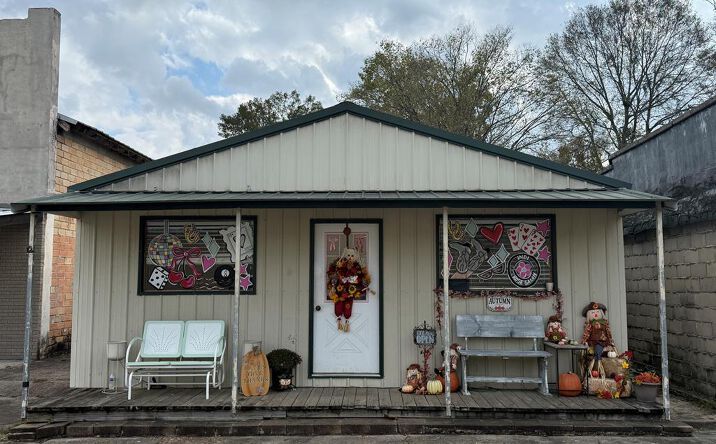 Pictures of Special Purpose property located at 106 Main, Newton, TX 75966 for sales - image #1