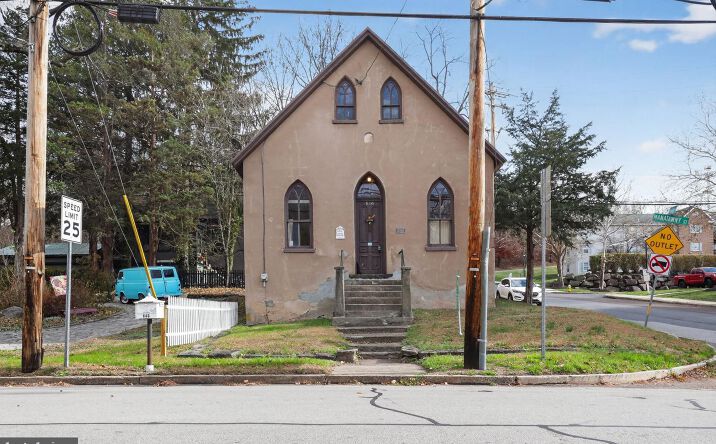 Pictures of Special Purpose property located at 646 Manatawny St, POTTSTOWN, PA 19464 for sales - image #1
