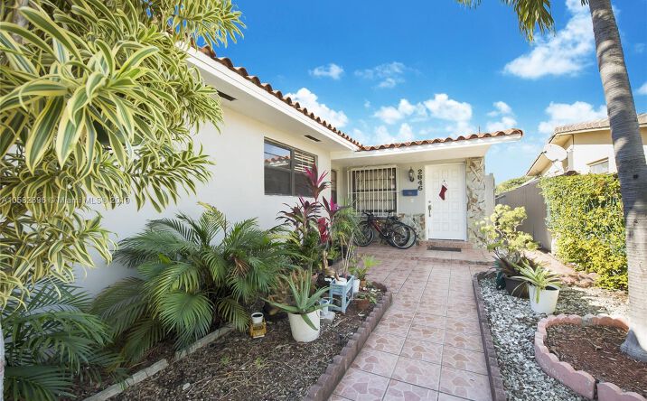 image of property at 2846 SW 32ND AVE Miami FL 33133-3432