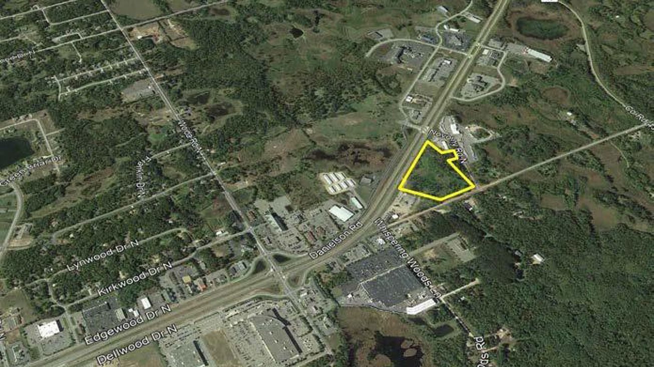 Hwy 371/Dellwood Drive, Baxter, MN 56425