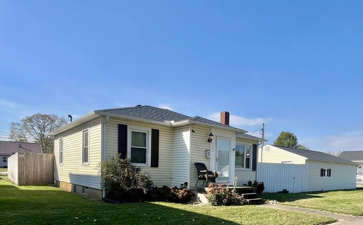 Pictures of Multifamily property located at 953 Garfield Avenue, Lancaster, OH 43130 for sales - image #1