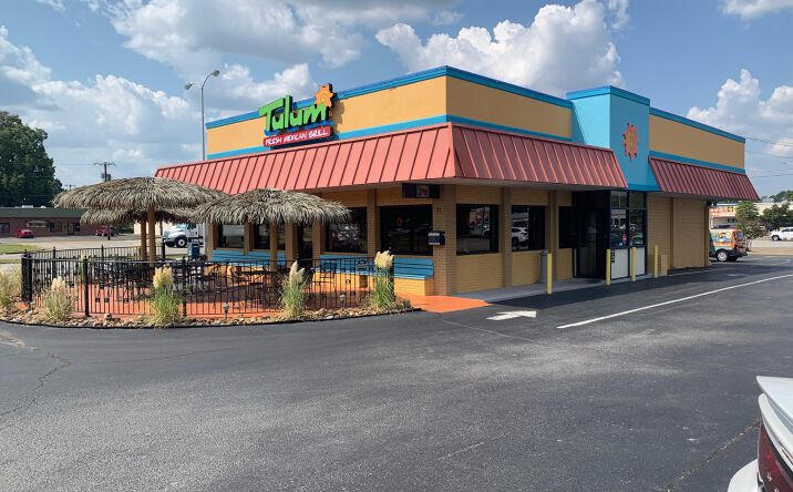Pictures of Retail property located at 71 Carriage House Drive, Jackson, TN 38305 for sales - image #1