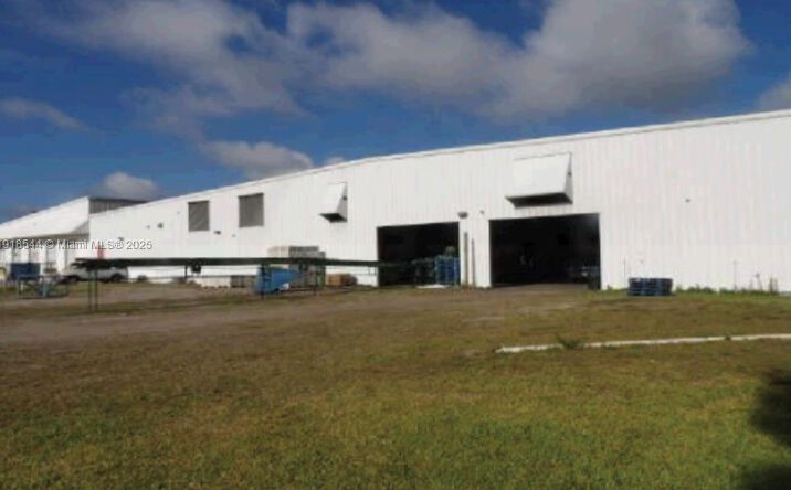 Pictures of Special Purpose, Industrial property located at 15877 E SR 80, Clewiston, FL 33440 for sales - image #1