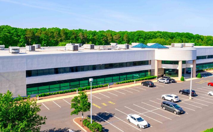 Pictures of Office property located at 250 Industrial Wy W, Eatontown, NJ 07724 for sales - image #1