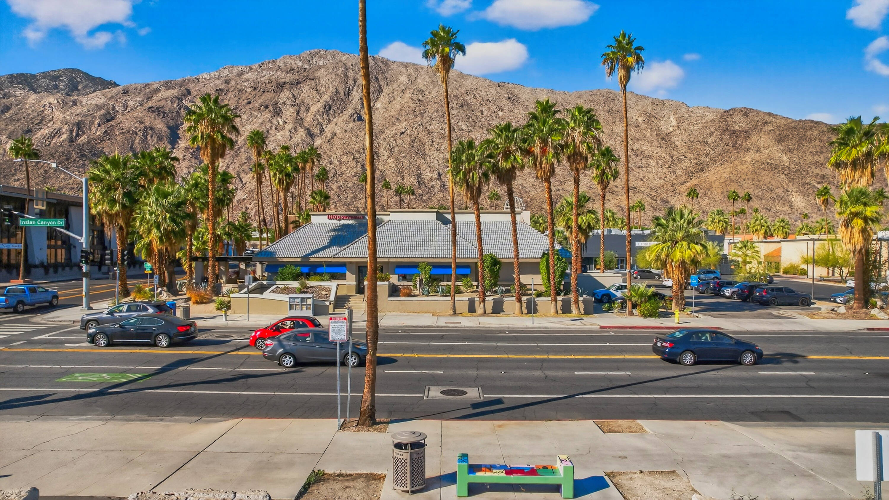 471 S Indian Canyon Dr, Palm Springs, CA 92262