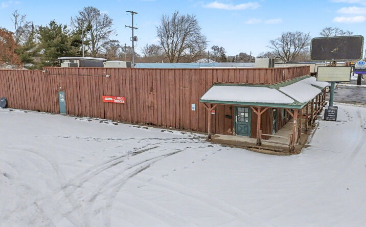 Pictures of Mixed Use, Retail, Special Purpose property located at 1506 W High Street, Mt Pleasant, MI 48858 for sales - image #1