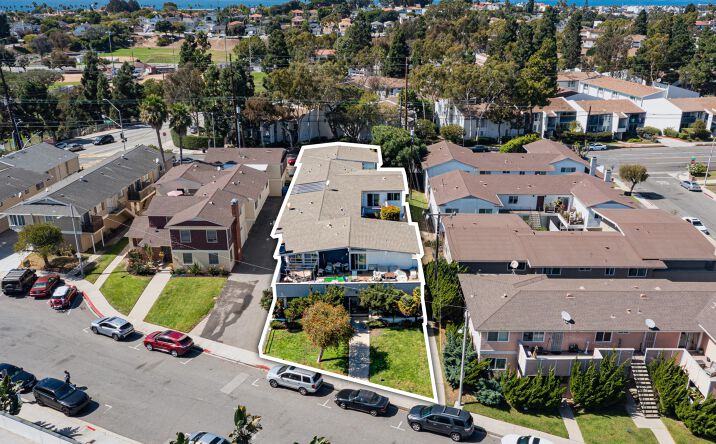 Pictures of Multifamily property located at 1110 Barbara St, Redondo Beach, CA 90277 for sales - image #1