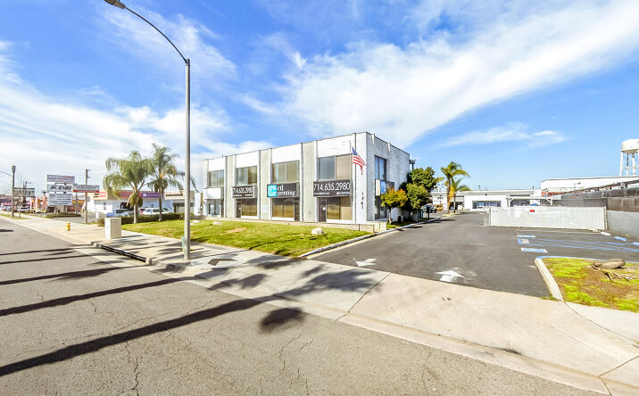 Pictures of Industrial, Office property located at 1741 W Lincoln Ave, Anaheim, CA 92801 for sales - image #1