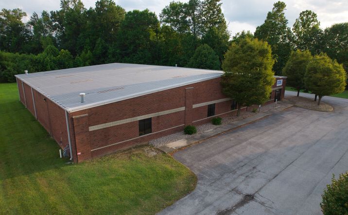 Pictures of Industrial property located at 3700 Fern Valley Rd, Louisville, KY 40219 for sales - image #1