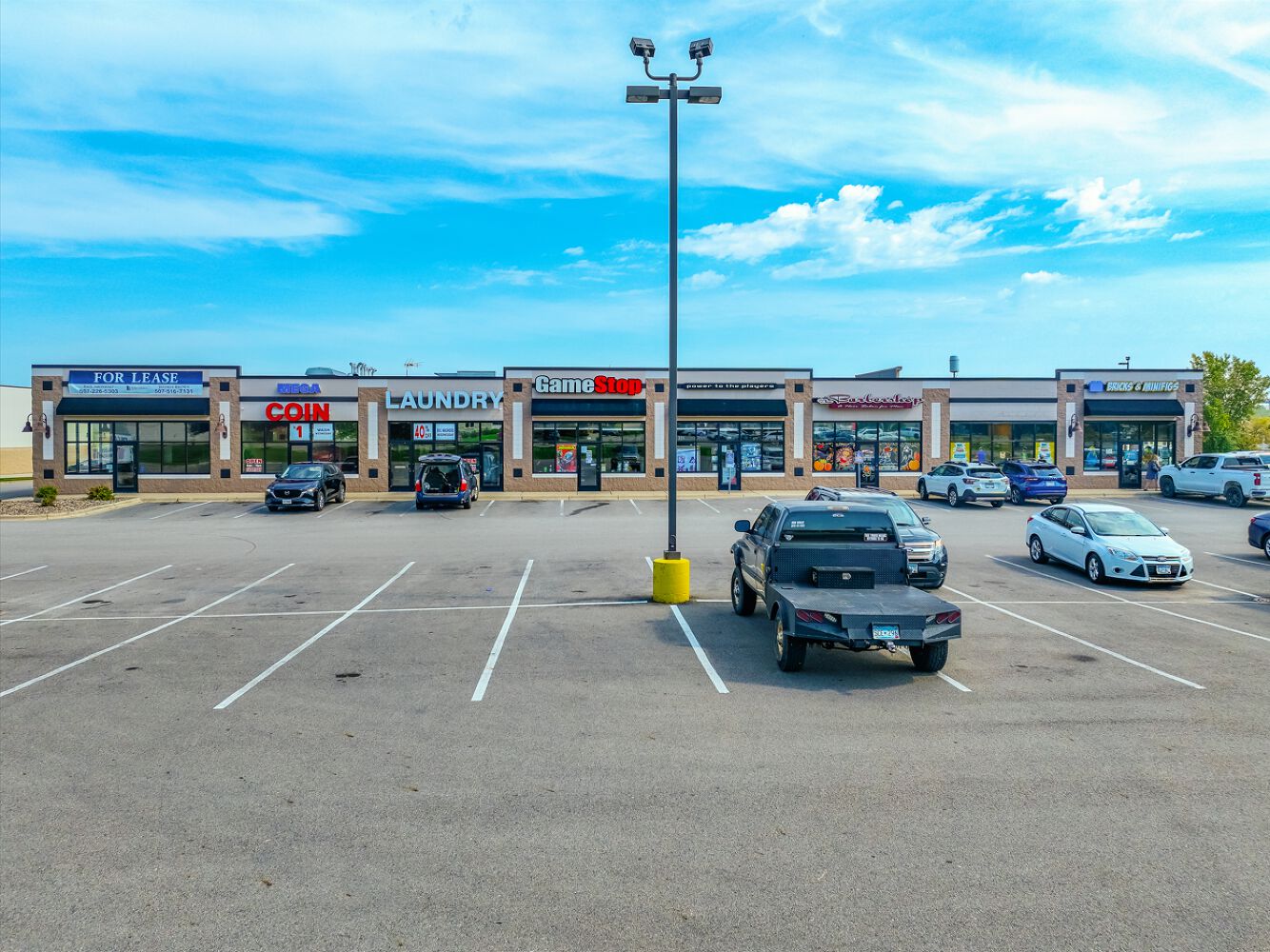 55904 221 28th St SE, Rochester, MN 55904 | Crexi.com