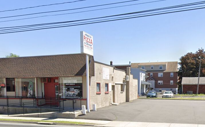 Pictures of Retail property located at 182 Pine St, Bristol, CT 06010 for sales - image #1