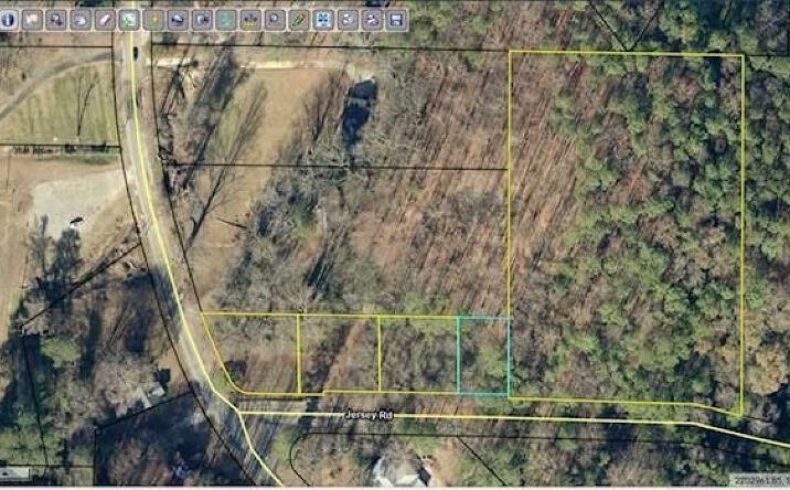 Pictures of Land property located at 0 Dodson Dr, East Point, GA 30344 for sales - image #1