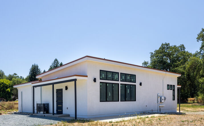 Pictures of Multifamily property located at 18093 Lasso Loop #A &Loop #B, Penn Valley, CA 95946 for sales - image #1