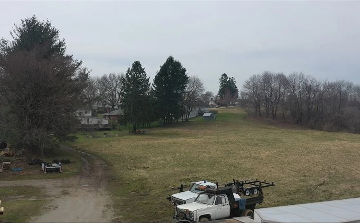 Pictures of Land property located at 742 S Edgewood Ave, Somerset, PA 15501 for sales - image #1