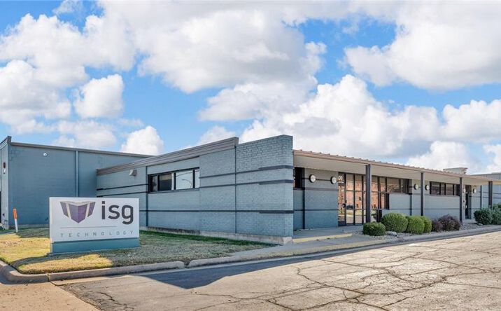 Pictures of Special Purpose property located at 400 SE Jefferson Street, Topeka, KS 66607 for sales - image #1