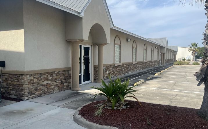 Pictures of Industrial property located at 2323 N State Street #107-112, Bunnell, FL 32110 for sales - image #1