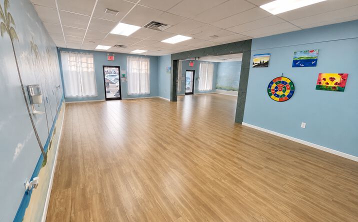 Pictures of Business for Sale, Office, Retail property located at 1221-1223 Bay Street, Staten Island, NY 10305 for sales - image #1