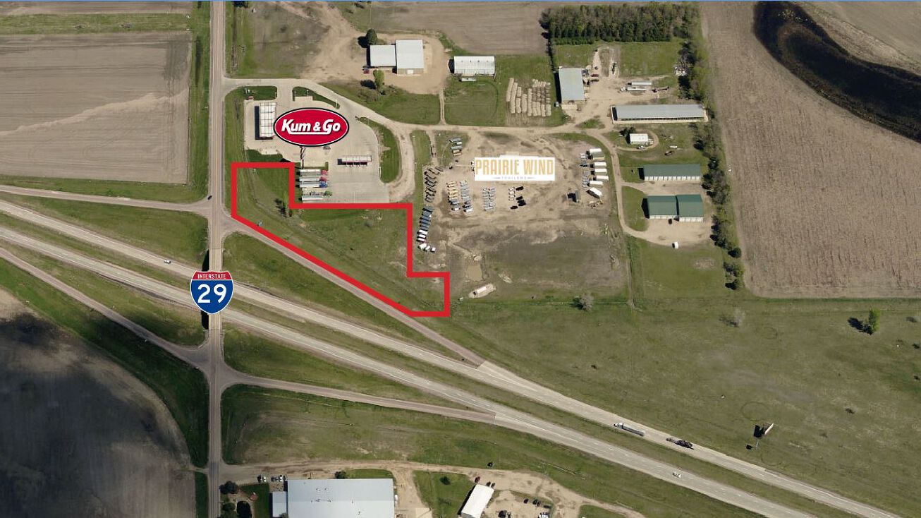 32562 477th Ave, Elk Point, SD 57025