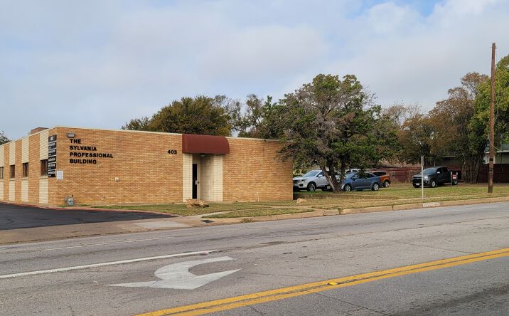 Pictures of Office property located at 403 N Sylvania Ave, Fort Worth, TX 76111, 407 N Sylvania Ave, Fort Worth, TX 76111 for sales - image #1
