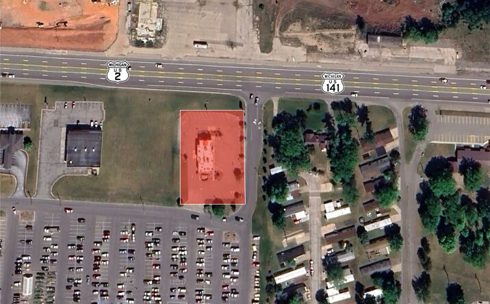 Pictures of Land property located at 8133 US-2, Iron Mountain, MI 49801 for sales - image #1
