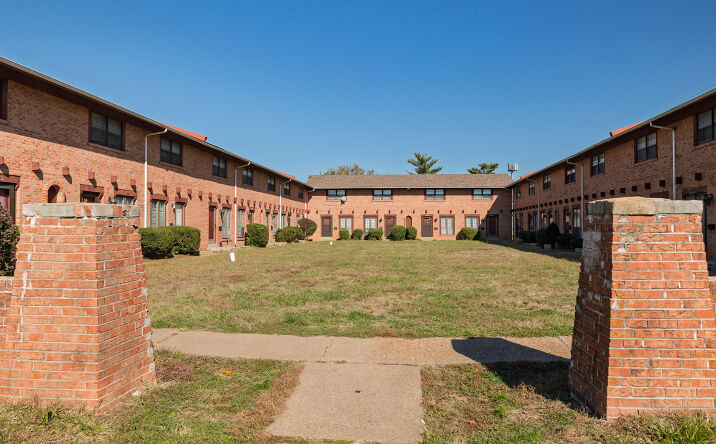 Pictures of Multifamily property located at 7300 N Hanley Rd, Hazelwood, MO 63042 for sales - image #1