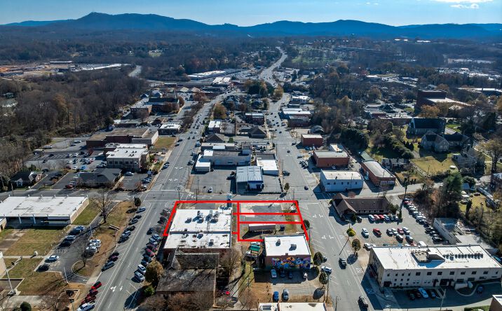 Pictures of Industrial, Retail property located at 212 S Green St, Morganton, NC 28655 for sales - image #1