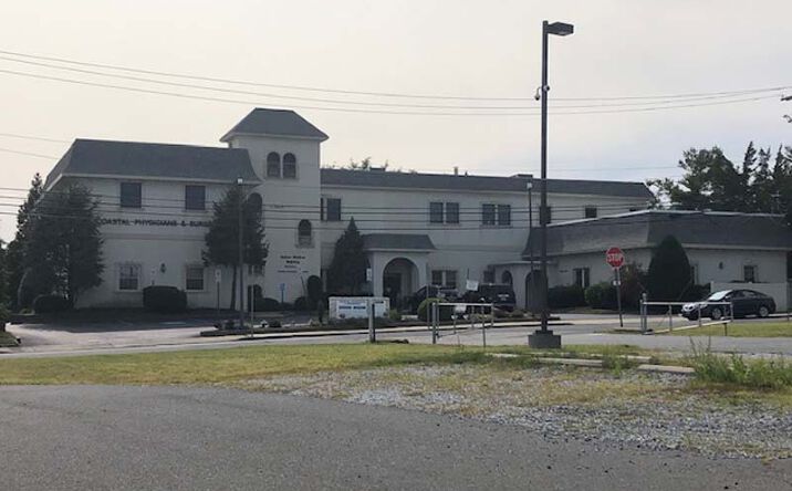 Pictures of Office property located at 110 Harbor Lane, Somers Point, NJ 08244 for sales - image #1