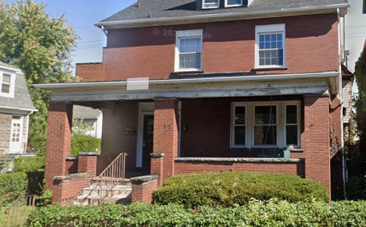 Pictures of Multifamily property located at 598 Maplewood Ave, Ambridge, PA 15003 for sales - image #1