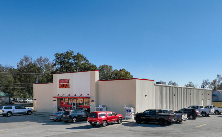 Pictures of Retail property located at 306 E 13th St, Murfreesboro, AR 71958 for sales - image #1