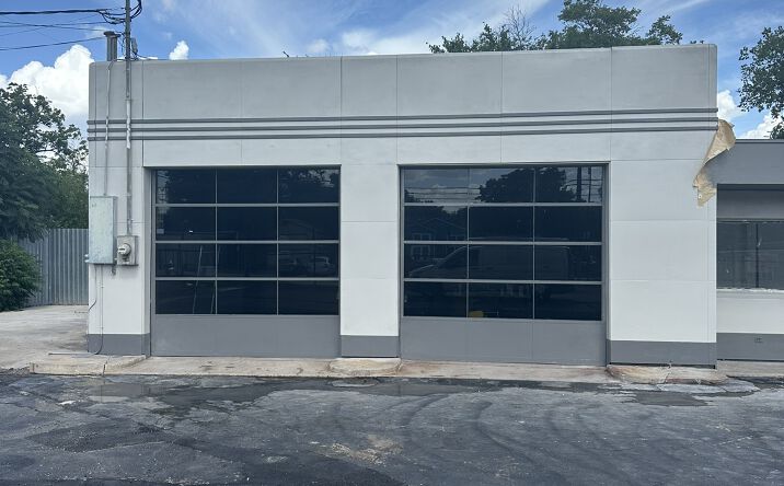 Pictures of Retail property located at 1704 West Ave, San Antonio, TX 78201 for sales - image #1