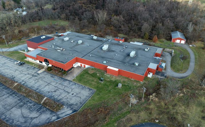 Pictures of Industrial property located at 1576 Arona Rd, Irwin, PA 15642 for sales - image #1