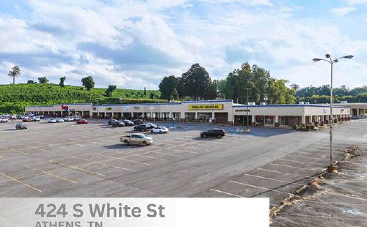 Pictures of Retail property located at 422/500/408 White St S, Athens, TN 37303 for sales - image #1