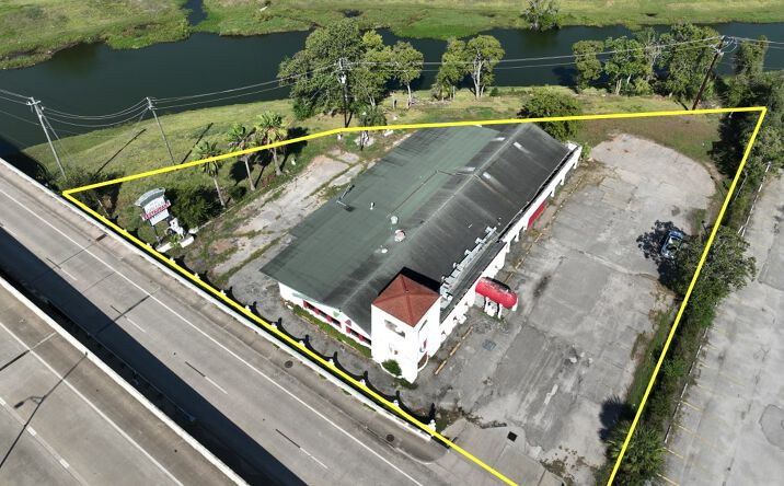 Pictures of Land property located at 1101 E NASA Pkwy, Houston, TX 77058 for sales - image #1