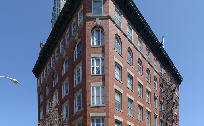 image of property at 56 PINE ST Providence RI 02903